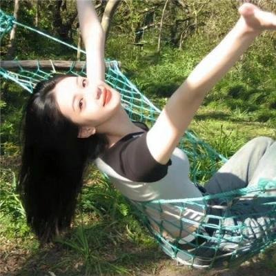 穿越七次，我成了大佬的救命恩人